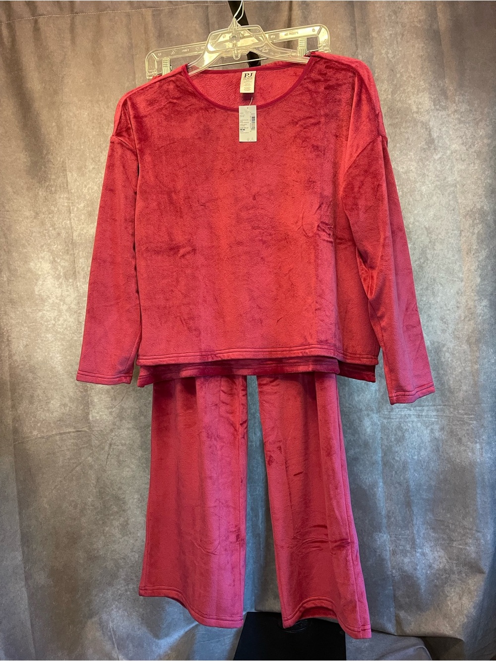 Cozy Women’s Pajama Set - Plush Long Sleeve Top & Pants